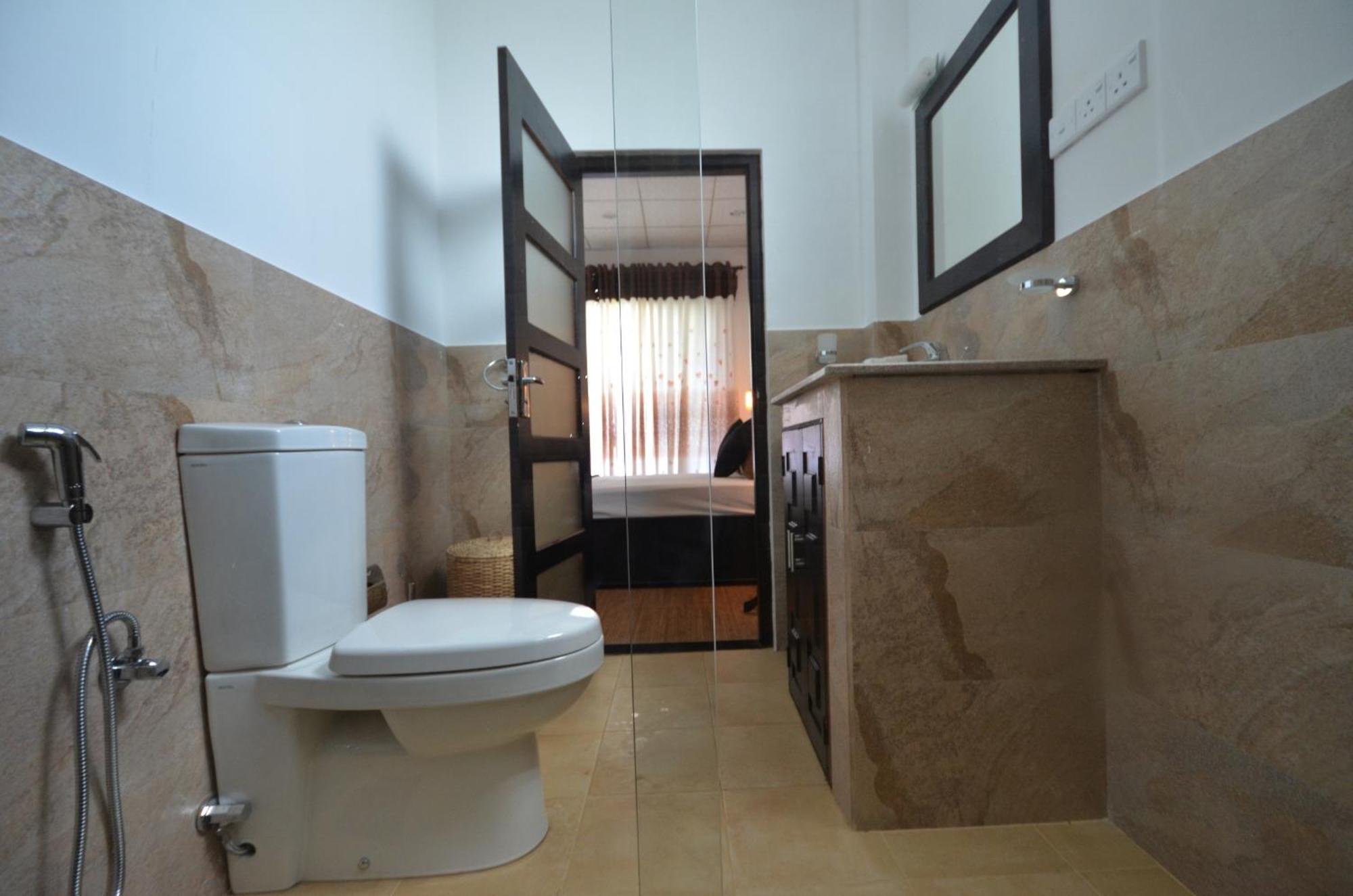 L&D Lodge Hikkaduwa Oda fotoğraf