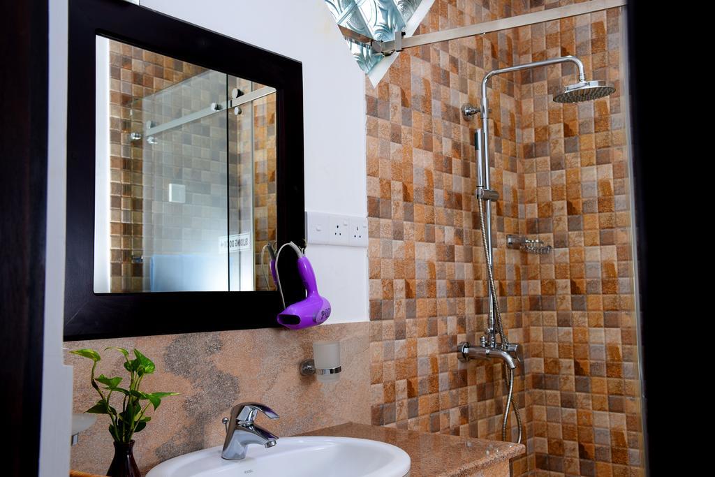 L&D Lodge Hikkaduwa Dış mekan fotoğraf